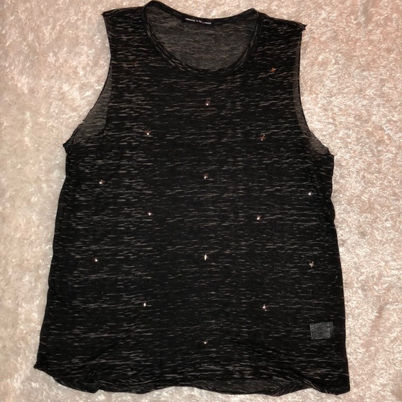 🔻Happening In The Present Tank Top - Picture 1 of 3